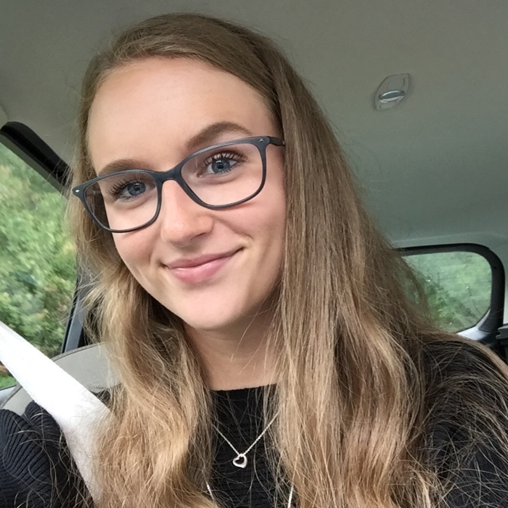 Meet your Posher, Haley